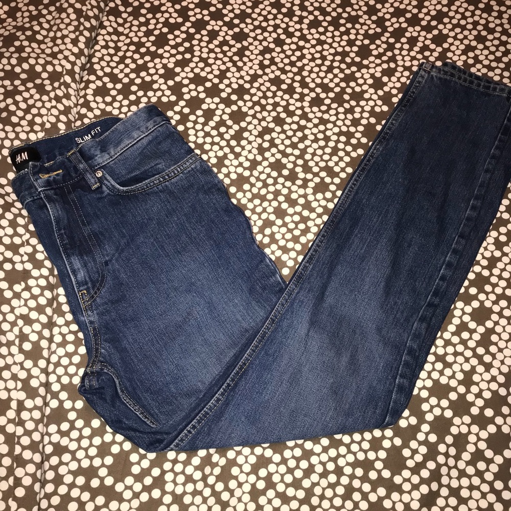 🔥🔥H&M  RIPPED 👖 JEANS - Picture 4 of 7